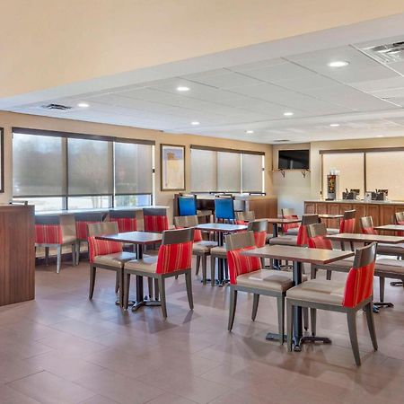 Comfort Suites Wilson - I - 95 Buitenkant foto