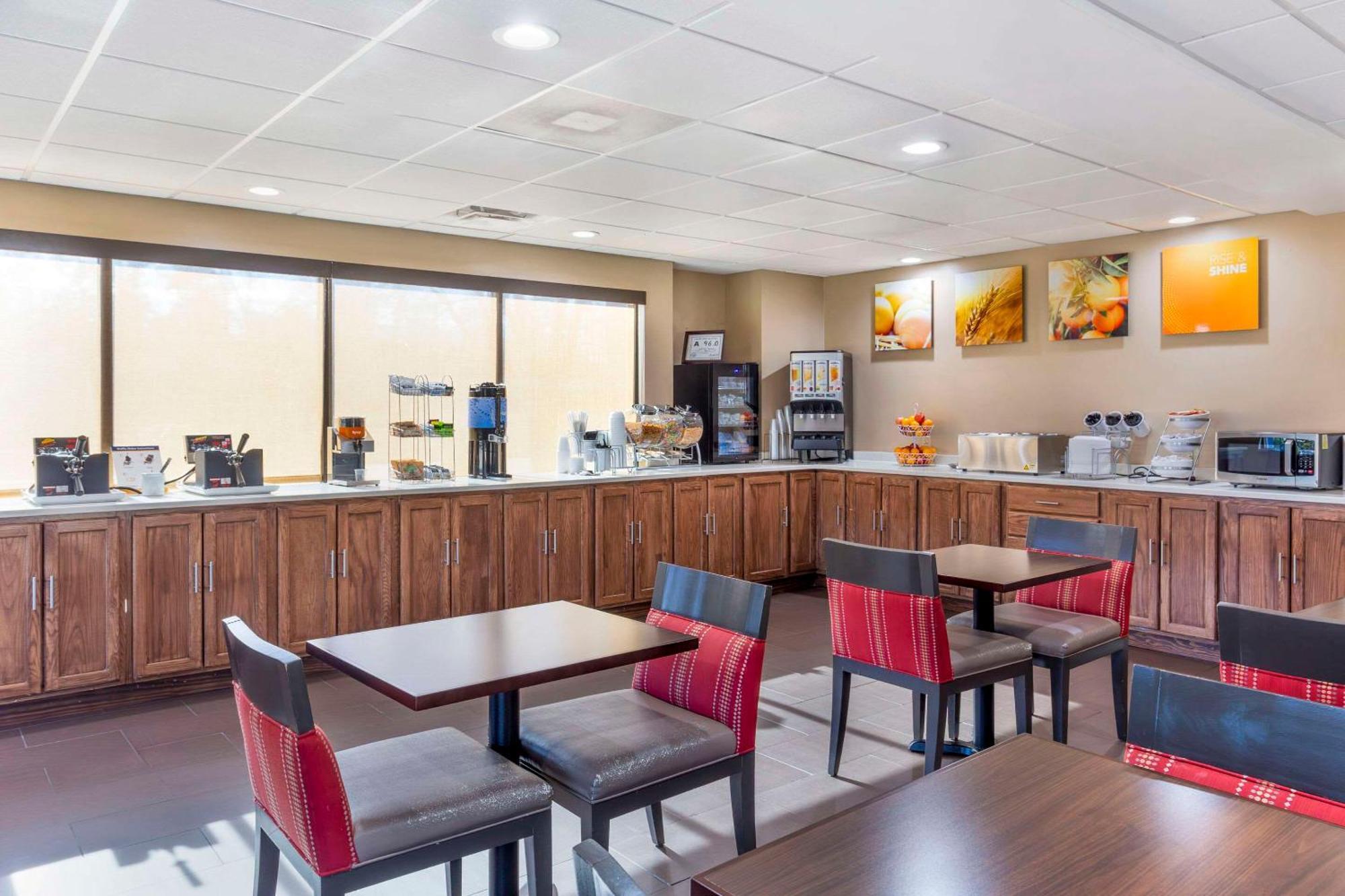 Comfort Suites Wilson - I - 95 Buitenkant foto
