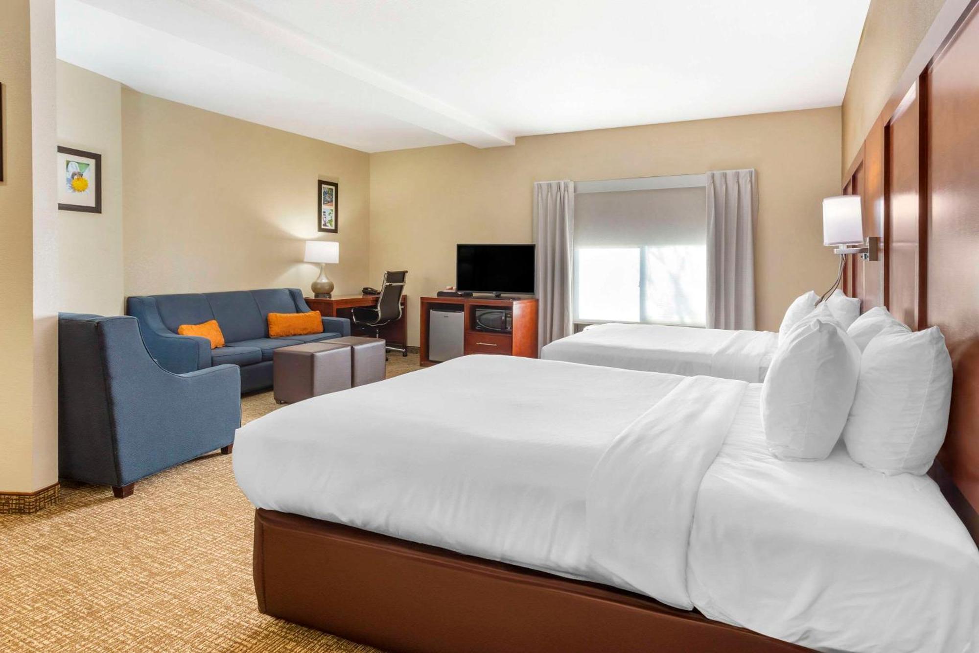 Comfort Suites Wilson - I - 95 Buitenkant foto