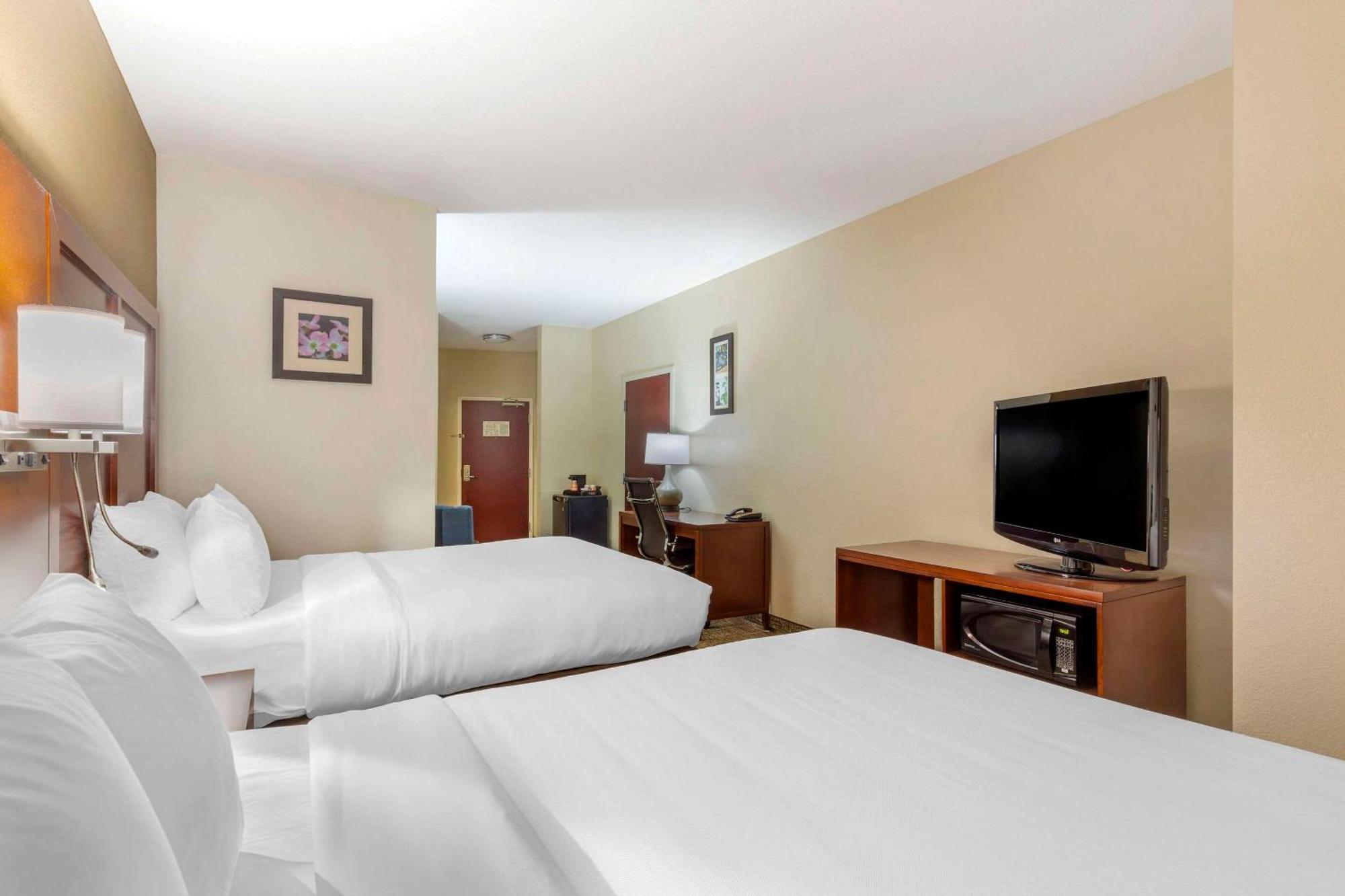Comfort Suites Wilson - I - 95 Buitenkant foto