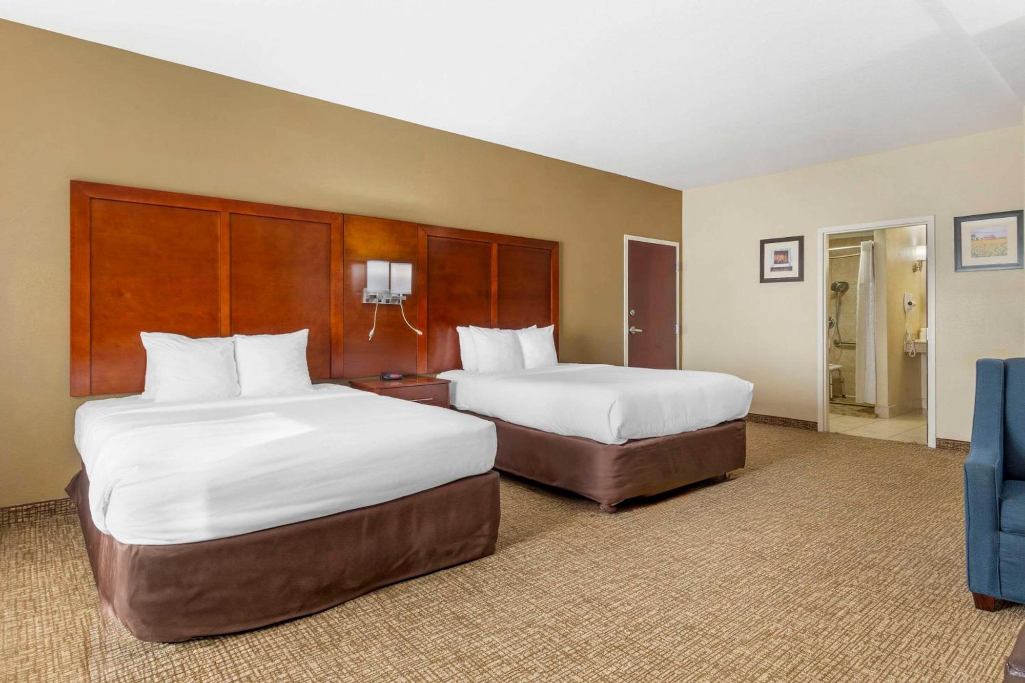 Comfort Suites Wilson - I - 95 Buitenkant foto