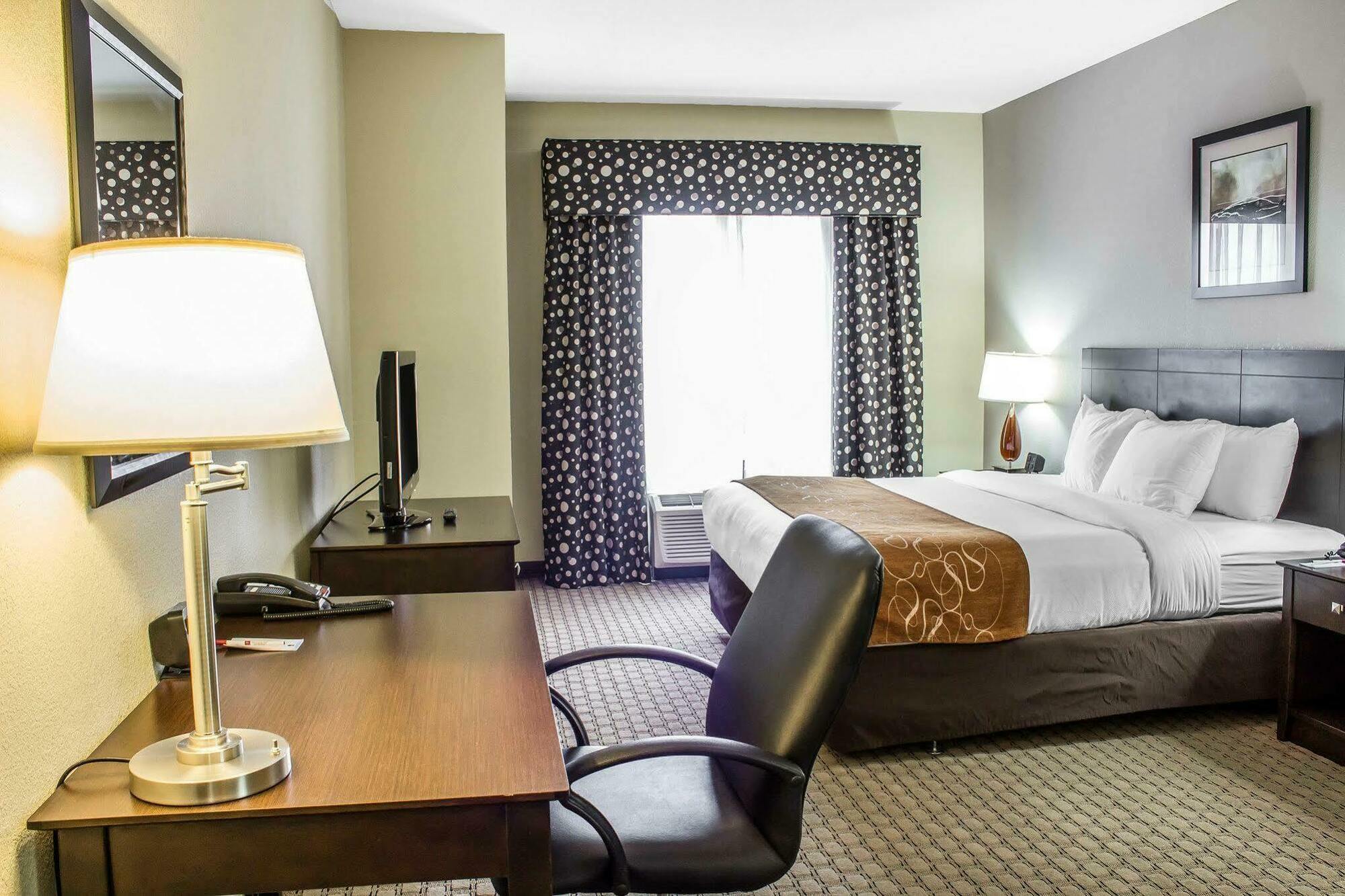 Comfort Suites Wilson - I - 95 Buitenkant foto